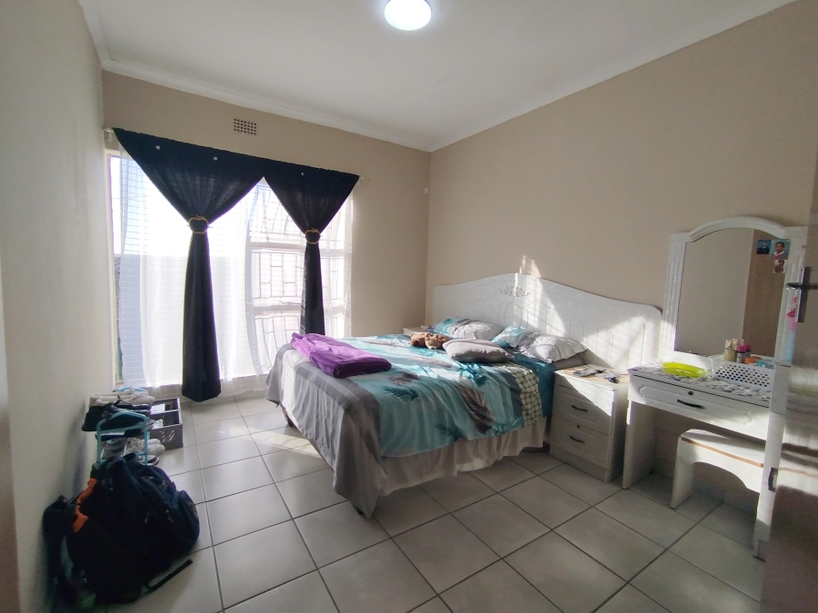 To Let 3 Bedroom Property for Rent in Vredenburg Western Cape